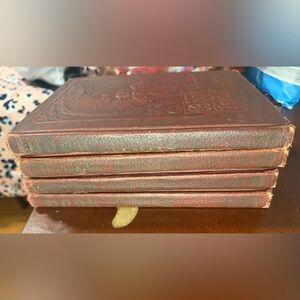 VTG Book Trails 4 Book Bundle.